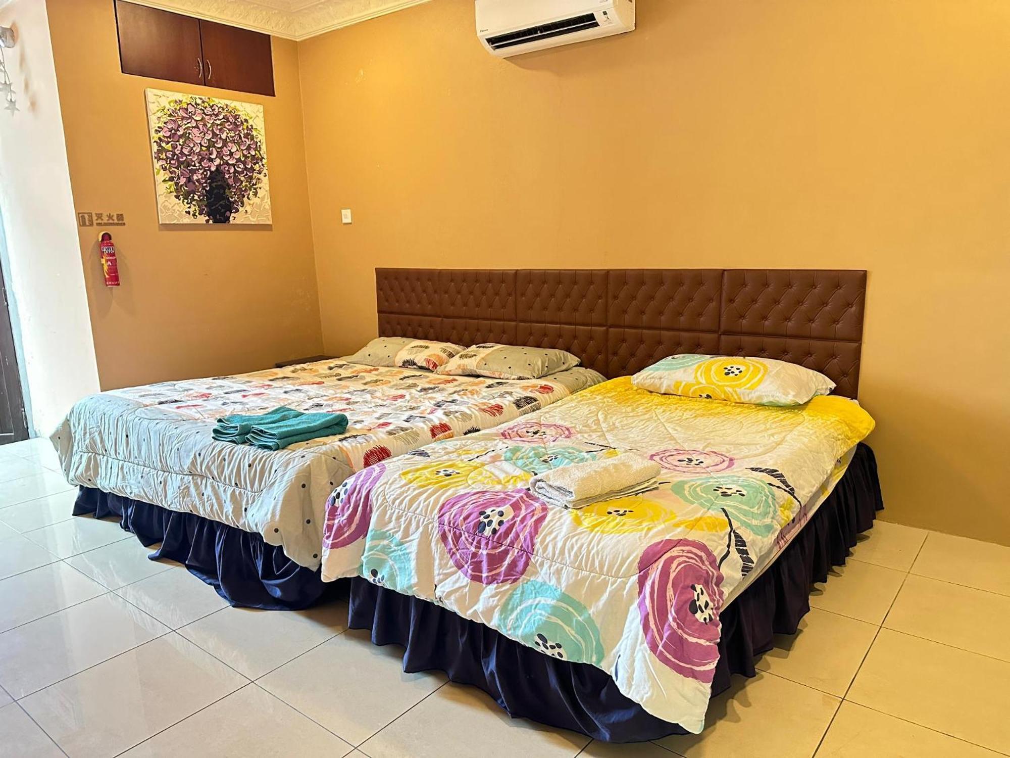 Seladah Stay Kuching Exterior foto