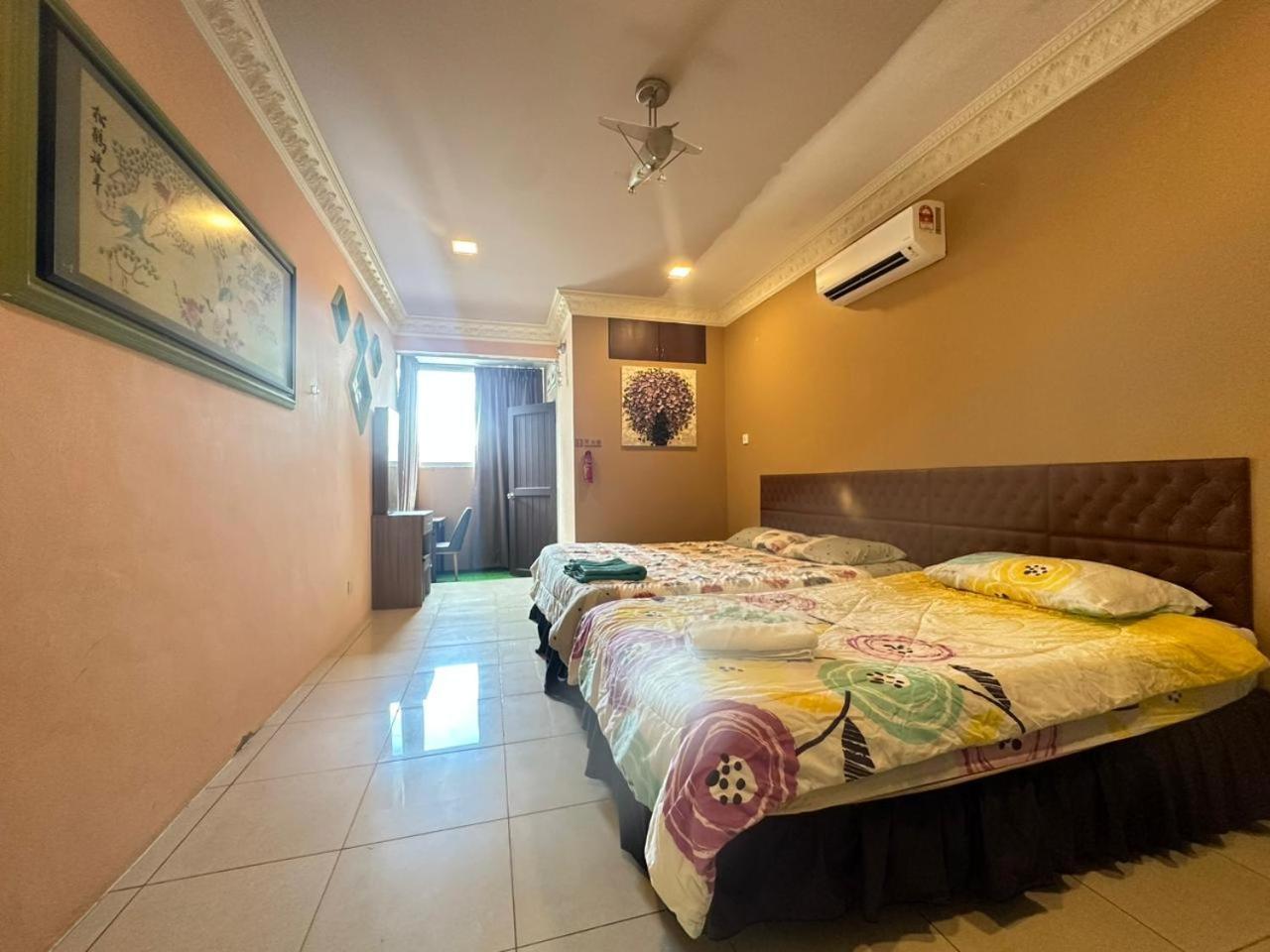 Seladah Stay Kuching Exterior foto
